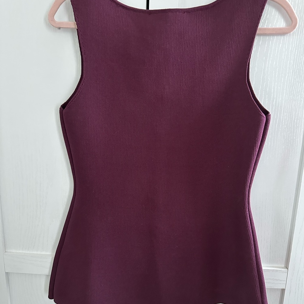 Zara Women's Burgundy Knitted Vest Top with Gold Buttons - Picture 5 of 6